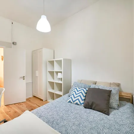 Гостевой дом Amazing At Cais Do Sodre *