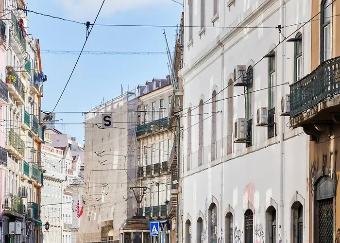 Amazing At Cais Do Sodre Gasthof