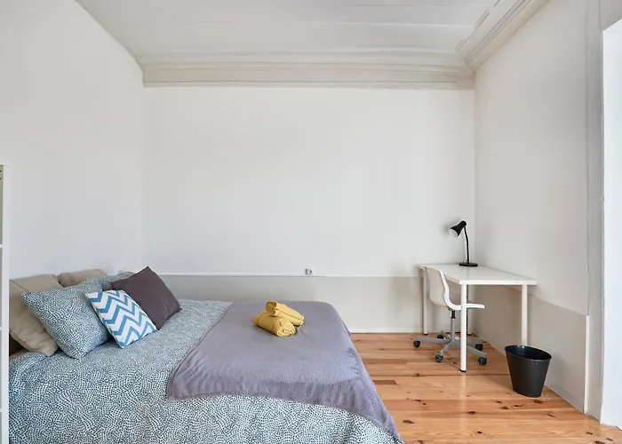 Amazing At Cais Do Sodre Gasthuis Lissabon